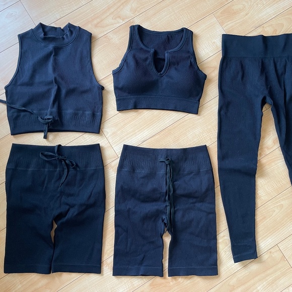 5 Piece interchangeable matching workout sets 2 shorts, 2 tops, 1 legging pant - Picture 1 of 16